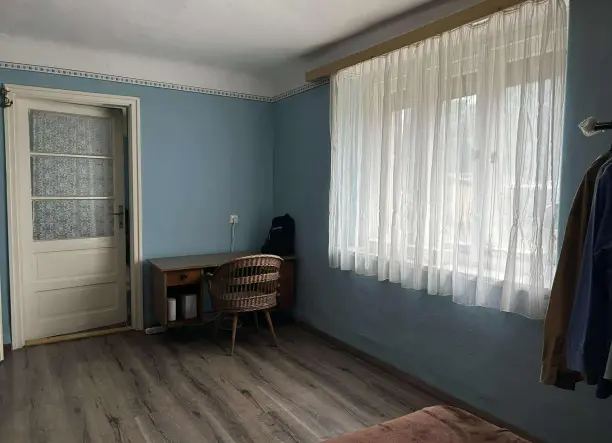 Eladó Két Szobás Lakás Mezőhegyesen – Azonnal Költözhető Otthon Vagy Kiváló Befektetés!