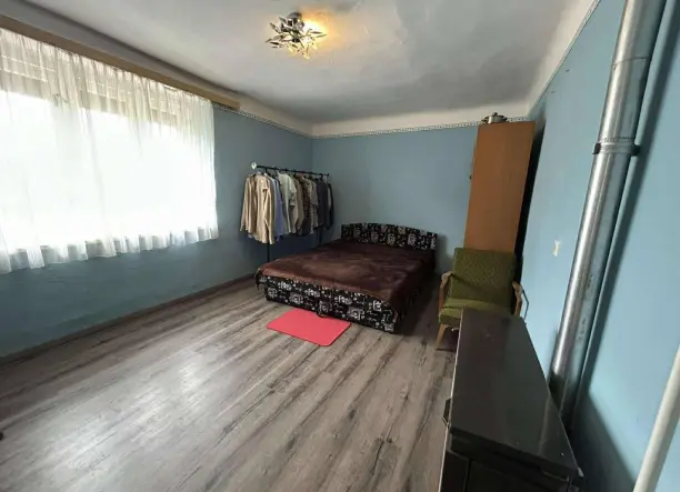 Eladó Két Szobás Lakás Mezőhegyesen – Azonnal Költözhető Otthon Vagy Kiváló Befektetés!