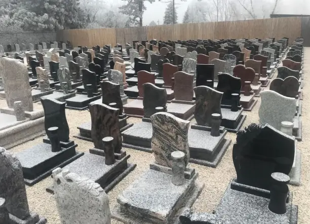 Gránit urna síremlékek Monoron és Cegléden