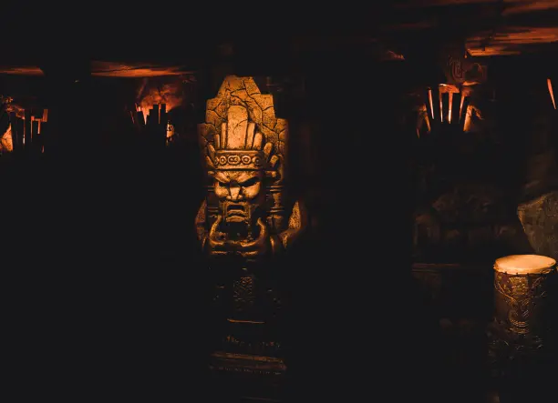 Neverland Budapest - Azték sírkamra szabadulószoba