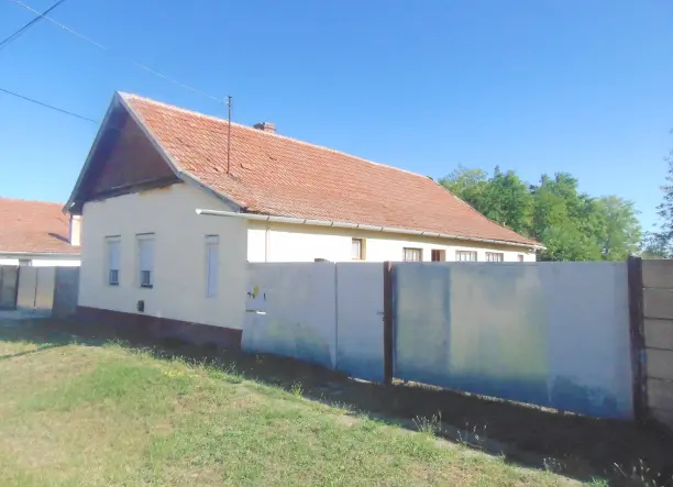 Keresel egy biztos alapot a jövődhöz? Megtaláltad!