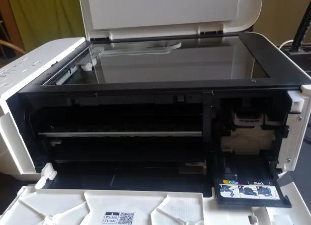 Új, Canon PIXMA MG3650 wifis, multifunkciós SZÍNES TINTASUGARAS nyomtató (fehér)