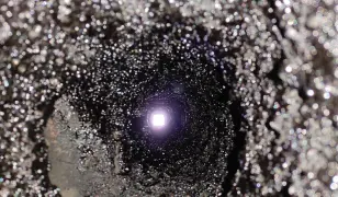 Láncos kéménytisztítás, kátránytalanítás.