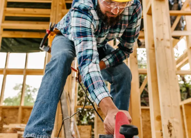 🔨 Tetőfelújítás & Új tetők profi csapattal! 🔨