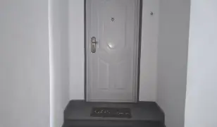 ELSŐ LAKÁSRA, BEFEKTETÉSNEK IS IDEÁLIS! TELJESEN FELÚJÍTOTT LAKÁS VÁRJA ÚJ TULAJDONOSÁT Békéscsabán !