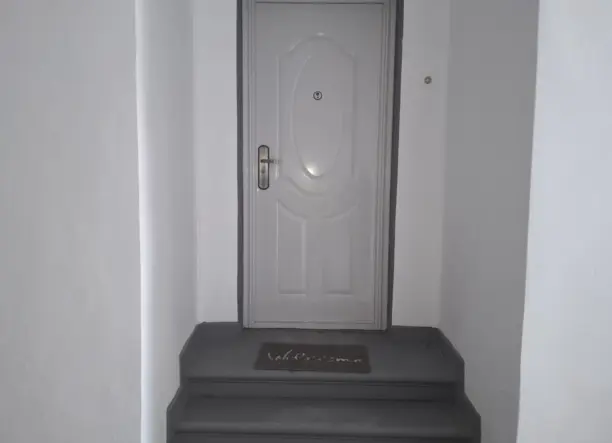 ELSŐ LAKÁSRA, BEFEKTETÉSNEK IS IDEÁLIS! TELJESEN FELÚJÍTOTT LAKÁS VÁRJA ÚJ TULAJDONOSÁT Békéscsabán !