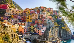 5 napos kirándulás Toszkánában és Cinque Terrében, buszos utazással, reggelivel, Húsvétkor is – vár Firenze, Pisa, Montecatini Terme