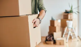 „Gyors költöztetés és lomtalanítás – korrekt árakon, megbízhatóan!”