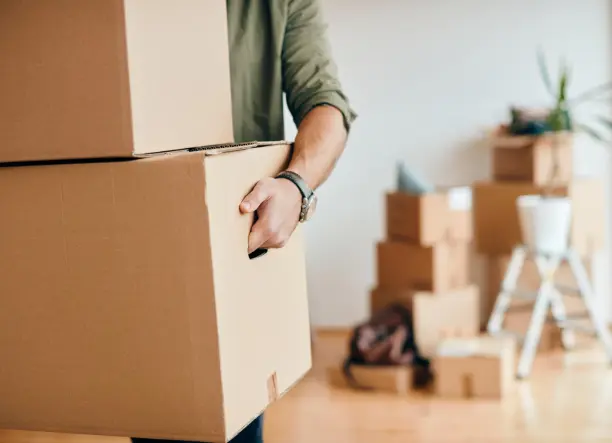 „Gyors költöztetés és lomtalanítás – korrekt árakon, megbízhatóan!”