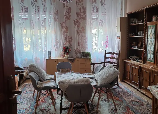 Szeged szívében, Széchenyi tér közelében – kiváló lakás irodának, rendelőnek vagy diákoknak!