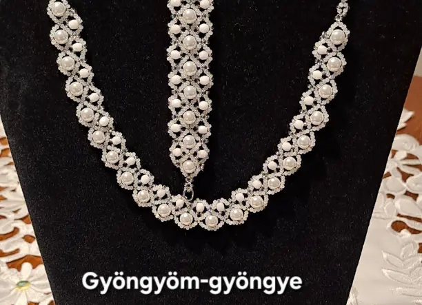 Gyöngy ékszerszett