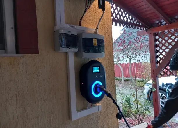 Regisztrált villanyszerelő, autótöltő telepítés, Hőszivattyú,klíma betáp kialakítása