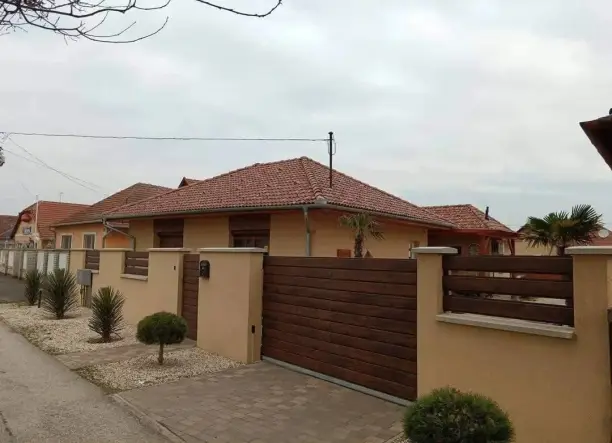 Építőipari kivitelezés az alaptól a tetőig