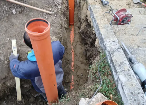 KÉZI,GÉPI ÉPÜLET BONTÁS,SZENNYVÍZ VEZETÉK KIÉPÍTÉS!!