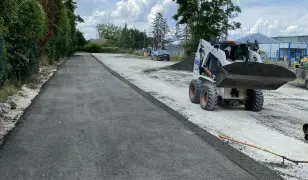 Gépi földmunka végzés,-Térkővezés,-Mar aszfaltértékesítés,-Útépítési alapanyag,