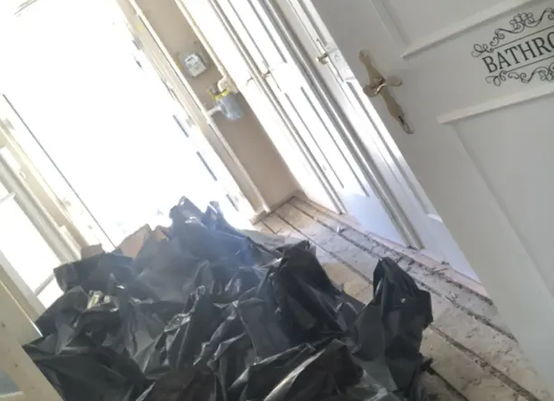 Lomtalanítás illetve bútor szállítás