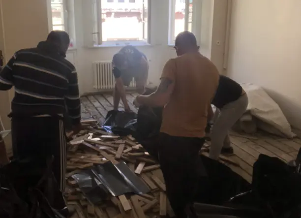 Lomtalanítás illetve bútor szállítás