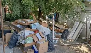 Hulladékszállítás – Gyorsan, Korrekt Áron! 📦 Lomtalanítás? Költözés? Felújítás utáni rendrakás? Szabadulj meg a felesleges holmiktól egyszerűen