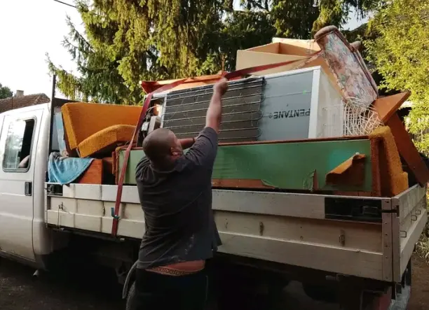 Gyorsan, Korrekt Áron! Költözés egyszerűen