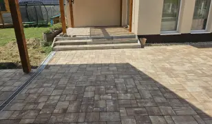 Kőműves munkák, térkövezés