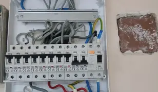 Szücs Róbert villanyszerelő e.v.