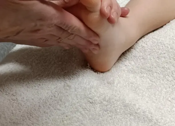 Svédmasszázs, arcmasszázs, talpmasszázs, kismama masszázs, masszázs gyerekeknek