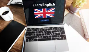 Beszédközpontú online angol Szikora Rita módszerével!