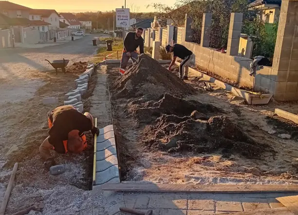 Térkövezés,Betonozás,Aszfaltozás