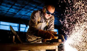 Ha nem megy, mi megcsináljuk – teljes körű fémmegmunkálás és hegesztés!