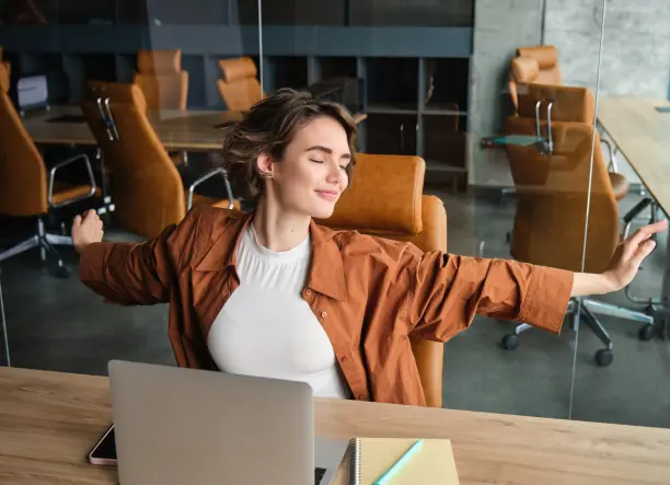 💆‍♂️ IRODAI SZÉK-MASSZÁZS CÉGEKNEK – Budapest és környéke 💆‍♀️