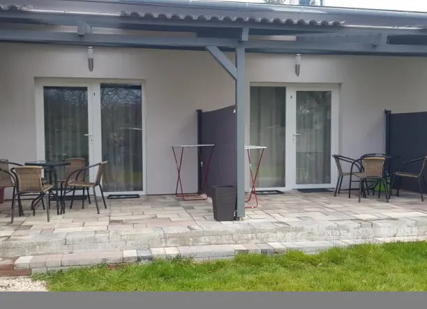 🏡 Édenkert Apartmanház – Szállás Gyula szívében!