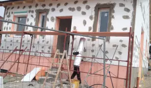 Festés mázolás gletelès javitások tető javitás betonozás lakásfelújítás vállalók számla kèpesen hívjanak bizalommal 06707357946