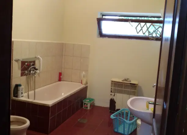 Festés mázolás gletelès javitások tető javitás betonozás lakásfelújítás vállalók számla kèpesen hívjanak bizalommal 06707357946