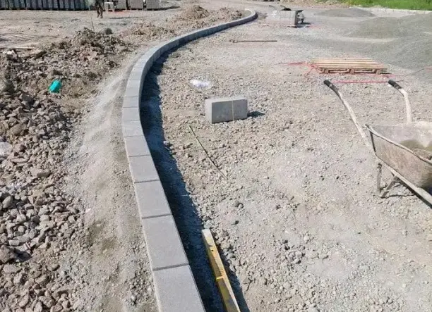 Építőipari kőműves munkák