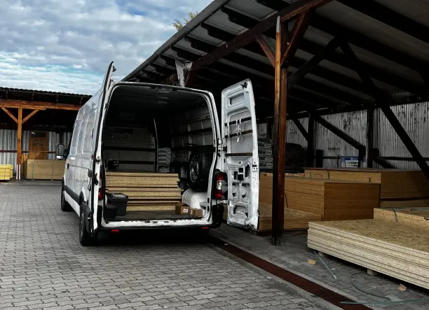 Költöztetés / áruszállítás országos lefedettséggel