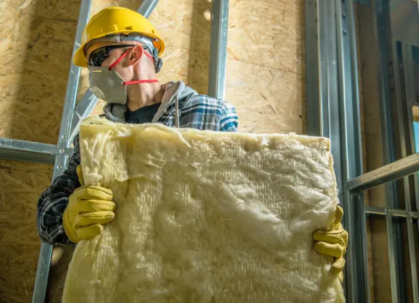 Megbízható, tapasztalt kőműves csapat vállal munkát – falazás, szigetelés !