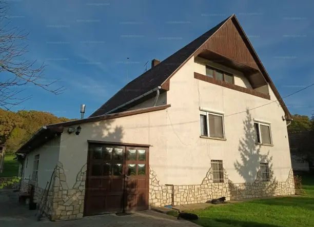 Tanya eladó a szlovák határhoz közel