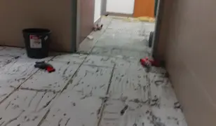 Mi bontunk és nem rombolunk A&J&N