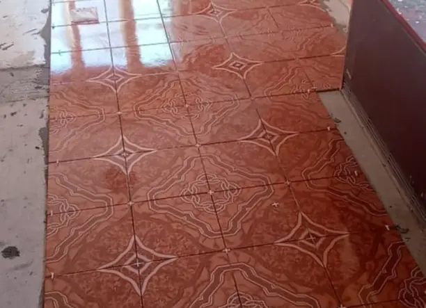 Építőipari munkát keresek