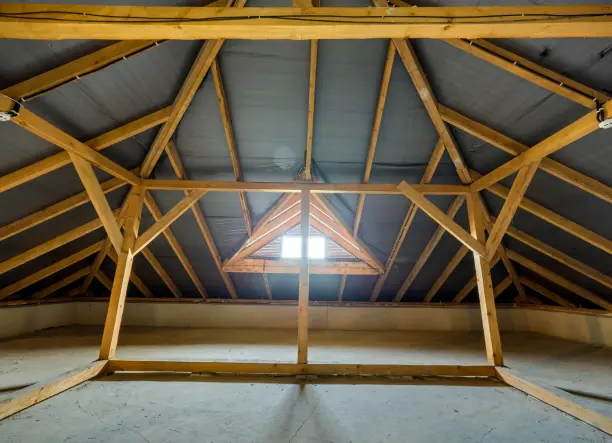 Tetőtér-szigetelés, tetőfedés, tetőjavítás!