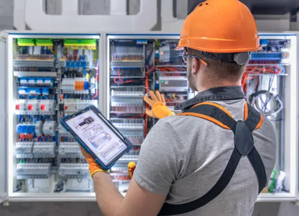 F.R. Épületautomatika – Komplett elektromos megoldások családi házakhoz!