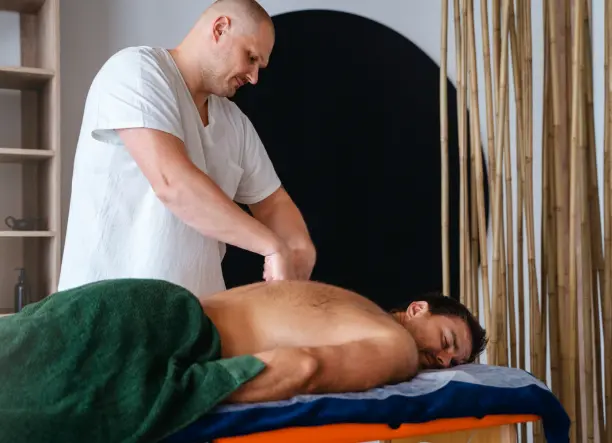 Svéd masszázst vállalok !