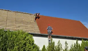 Tetőfedéssel keressenek bizalommal