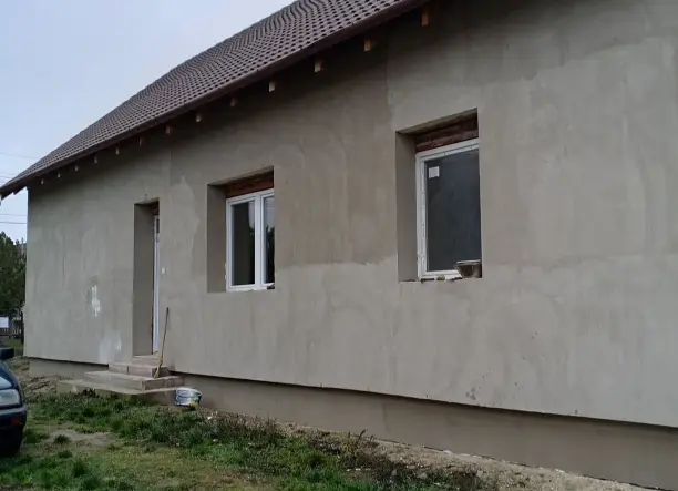 Kőműves munkákat, felújításokat, tetőmunkákat vállalunk