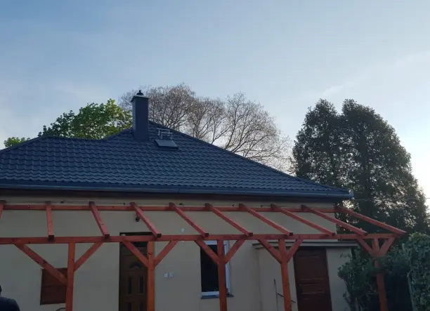 Tetőfedés bádogos munkák, köműves munkák