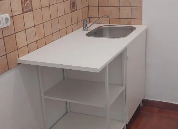 10 négyzetméteres tároló