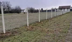 Kerítés építés, kivitelezés országosan! Drótfonat, drótháló, vadháló, oszlop, kapu
