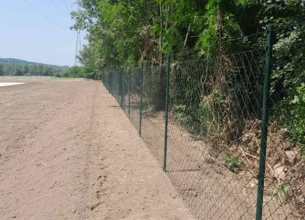 Kerítés építés, kivitelezés országosan! Drótfonat, drótháló, vadháló, oszlop, kapu