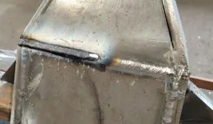 Fémipari munkák elvégzése