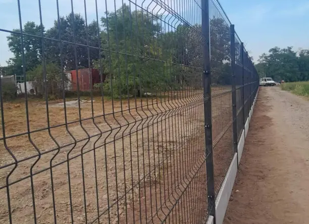 Kerítés építés országosan! Drótkerítés, vadháló, drótháló, oszlop, kapu